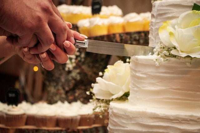 How to Choose the Wedding Menu And Catering Service?