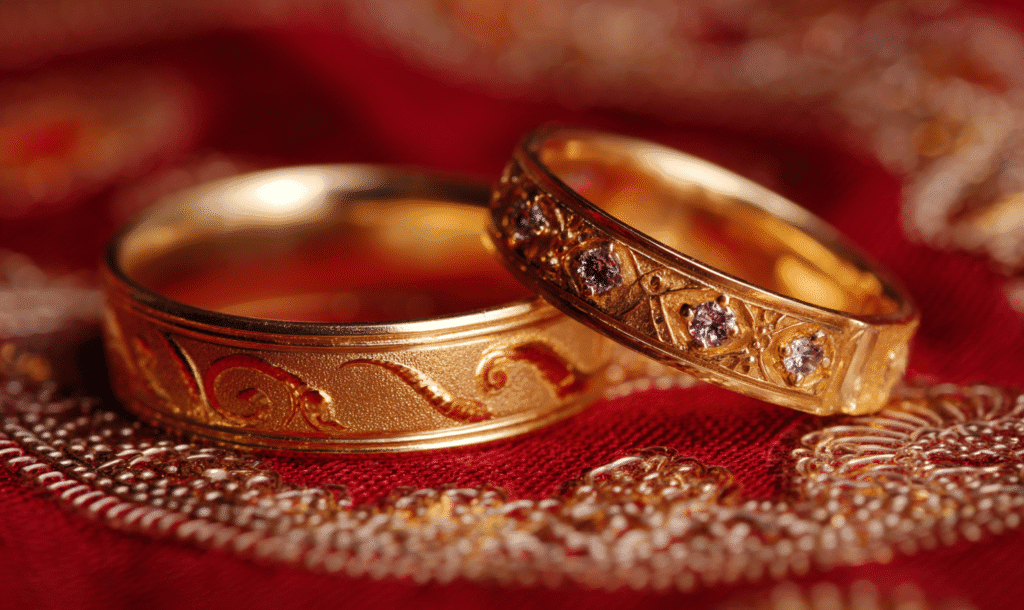Gold wedding rings